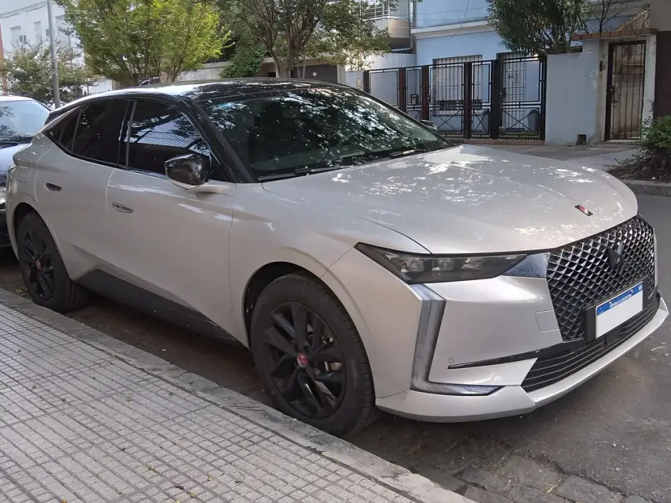 2026 DS Automobiles DS 4 E-Tense 4x4 360 Etoile