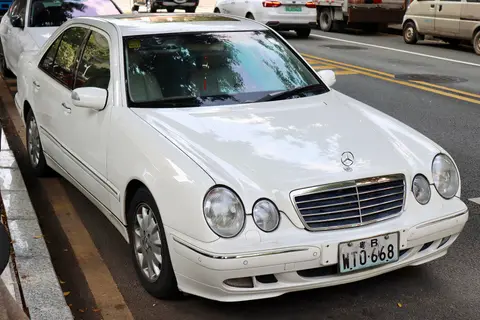 2026 Mercedes-Benz E Serisi E200 Avantgarde