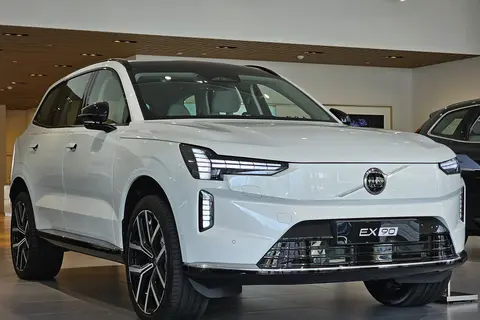 2024 Volvo EX90 Twin Motor Performance Ultra